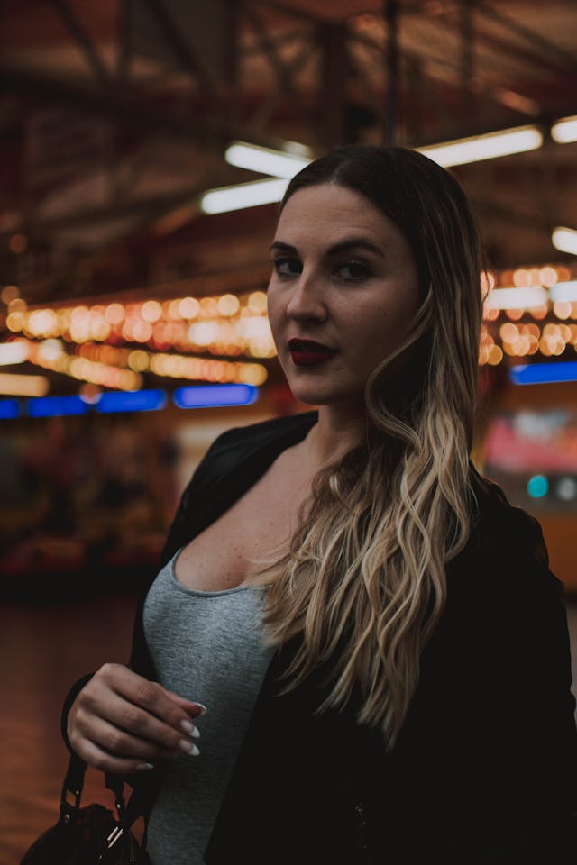 Lora jasmine Call Girls in Dubai